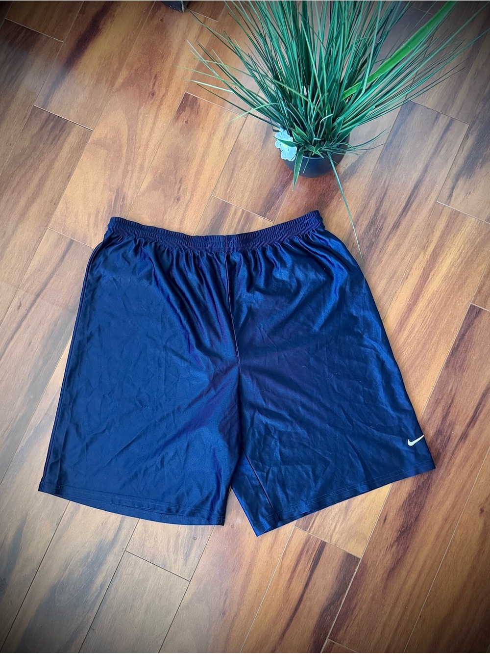 Nike Men’s Navy Drawstring Athletic Shorts